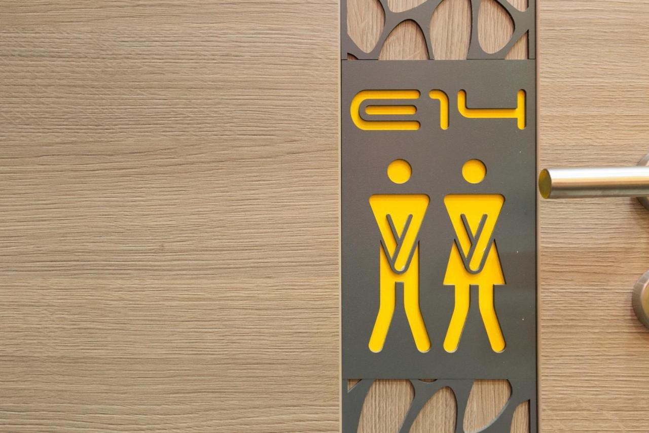 E14 Design Hostel Будапеща Екстериор снимка