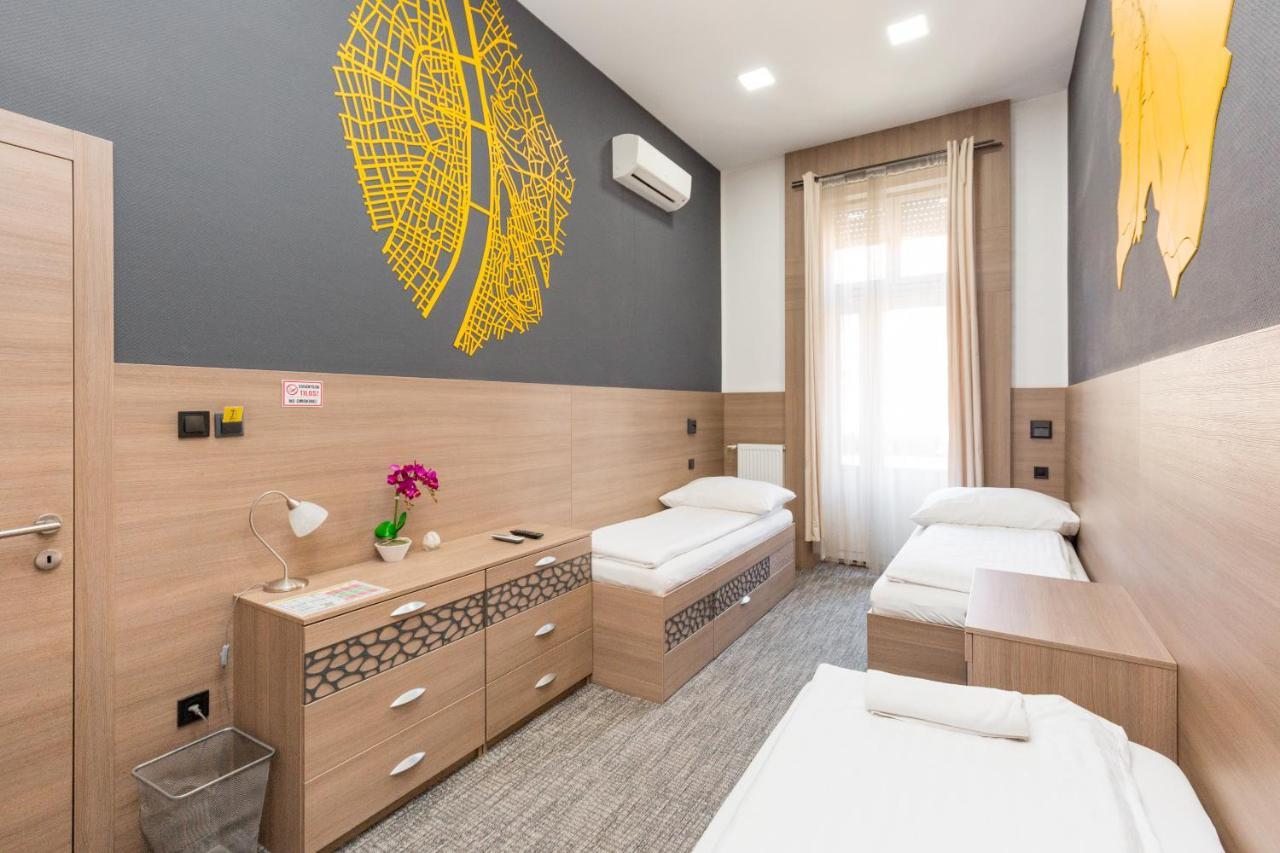 E14 Design Hostel Будапеща Екстериор снимка