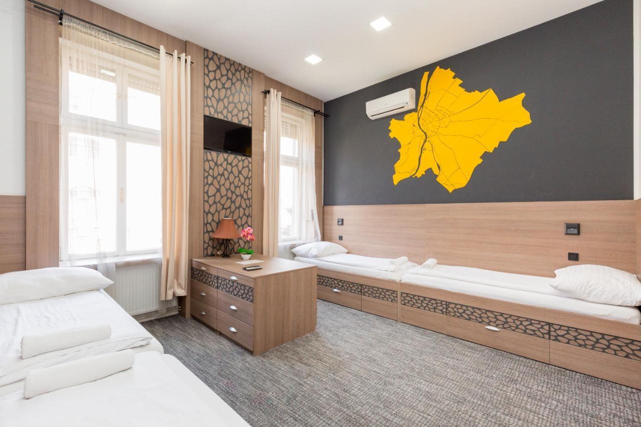 E14 Design Hostel Будапеща Екстериор снимка
