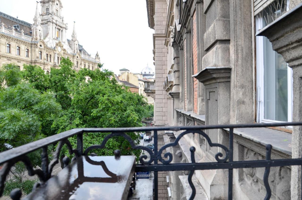 E14 Design Hostel Будапеща Екстериор снимка