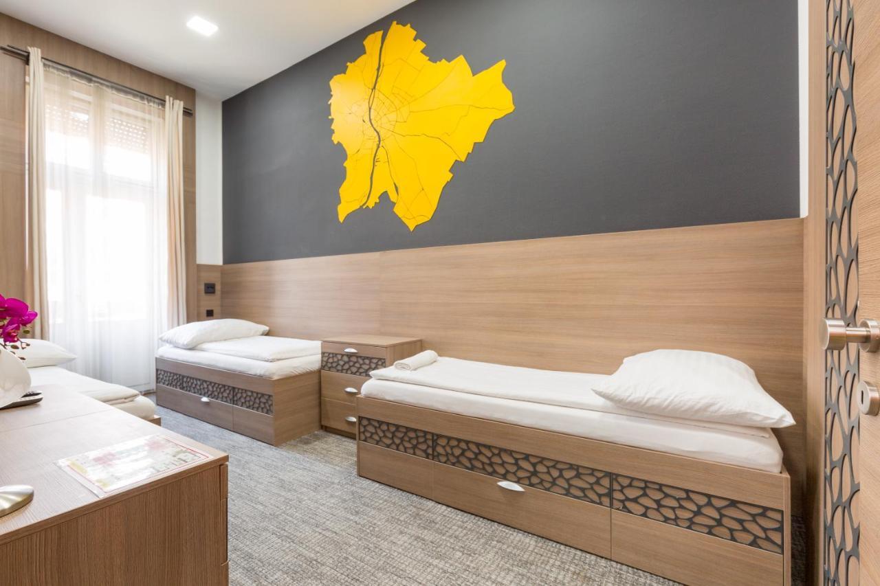 E14 Design Hostel Будапеща Екстериор снимка