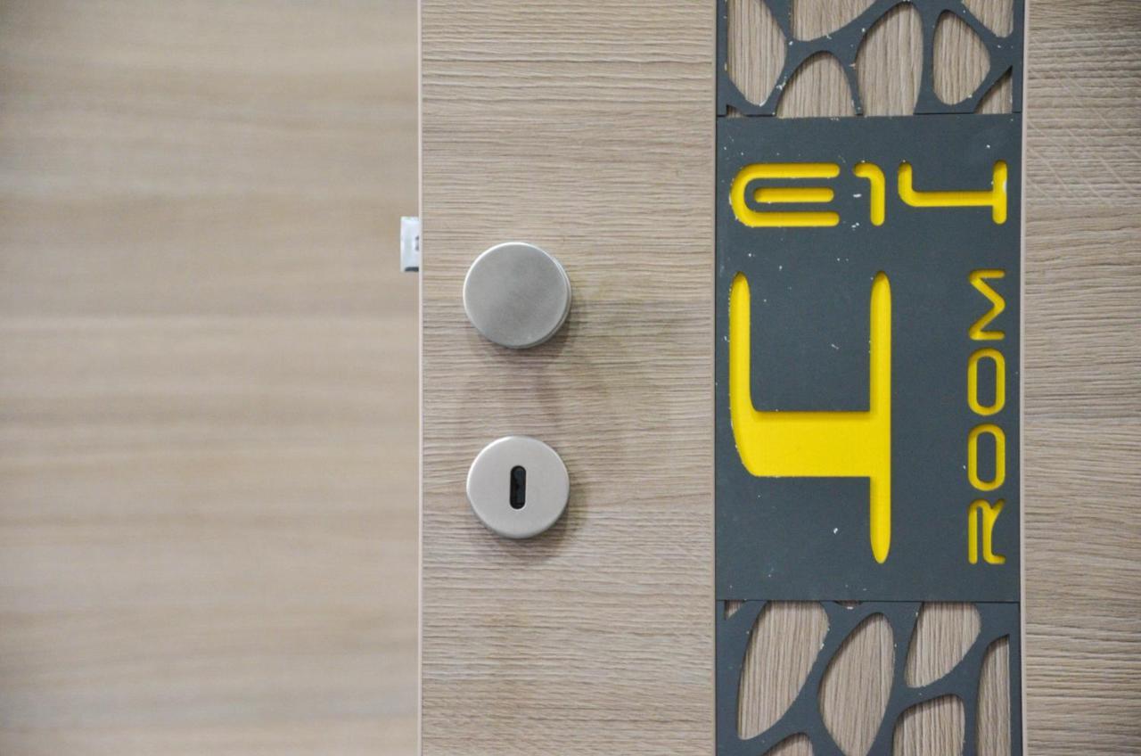 E14 Design Hostel Будапеща Екстериор снимка